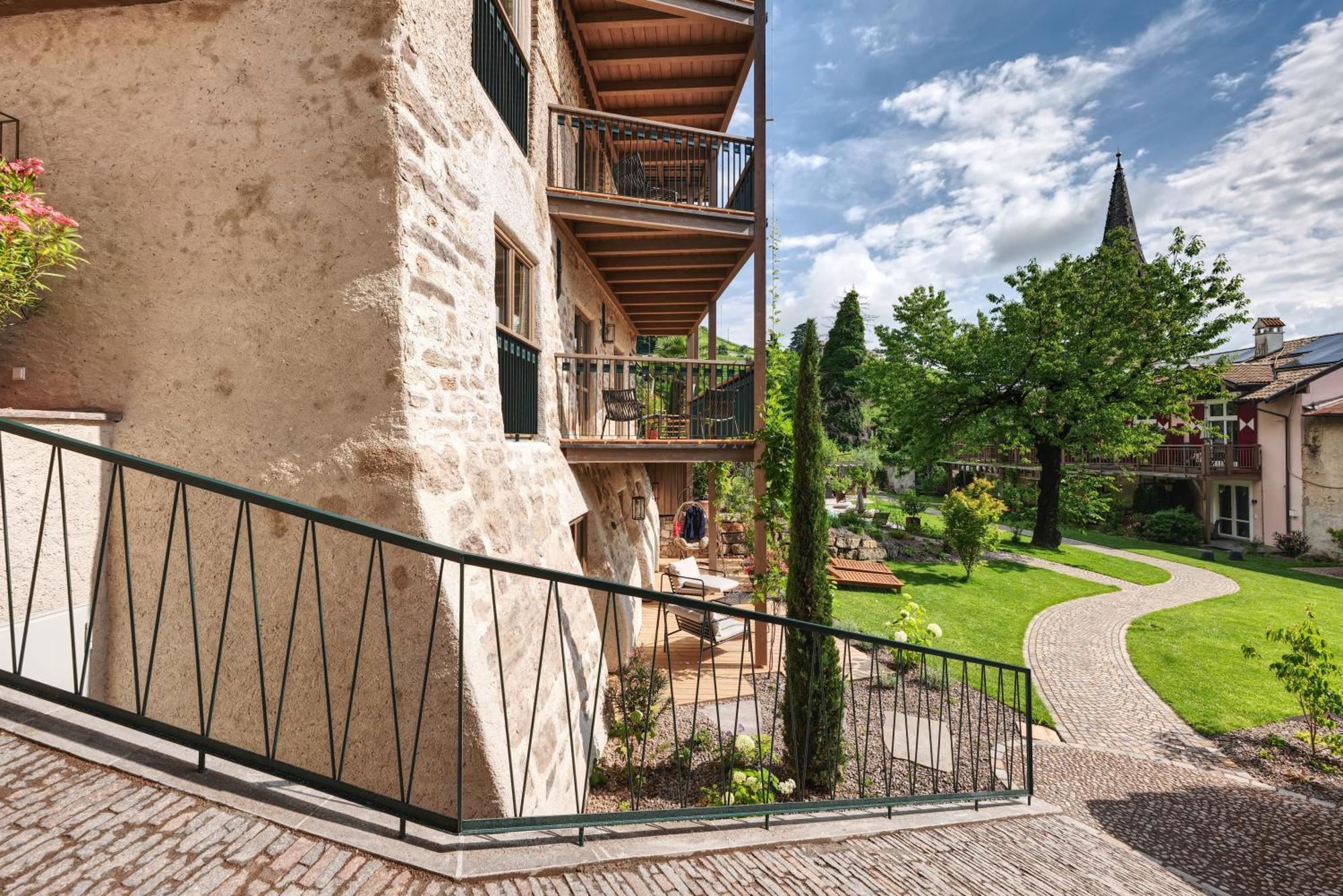 Langenmantel Historic Suites แตร์เมโน ภายนอก รูปภาพ